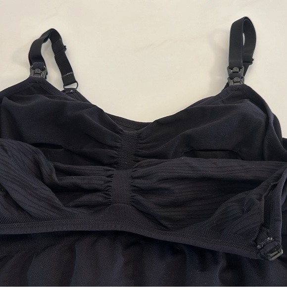 XL Kindred Bravely Sublime nursing/pumping tank - Picture 3 of 3